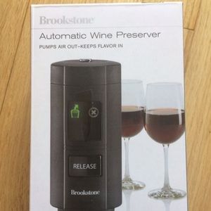 Brookstone Automatic wine preserver